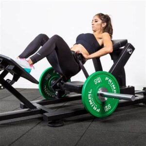 girl on the glute drive machine